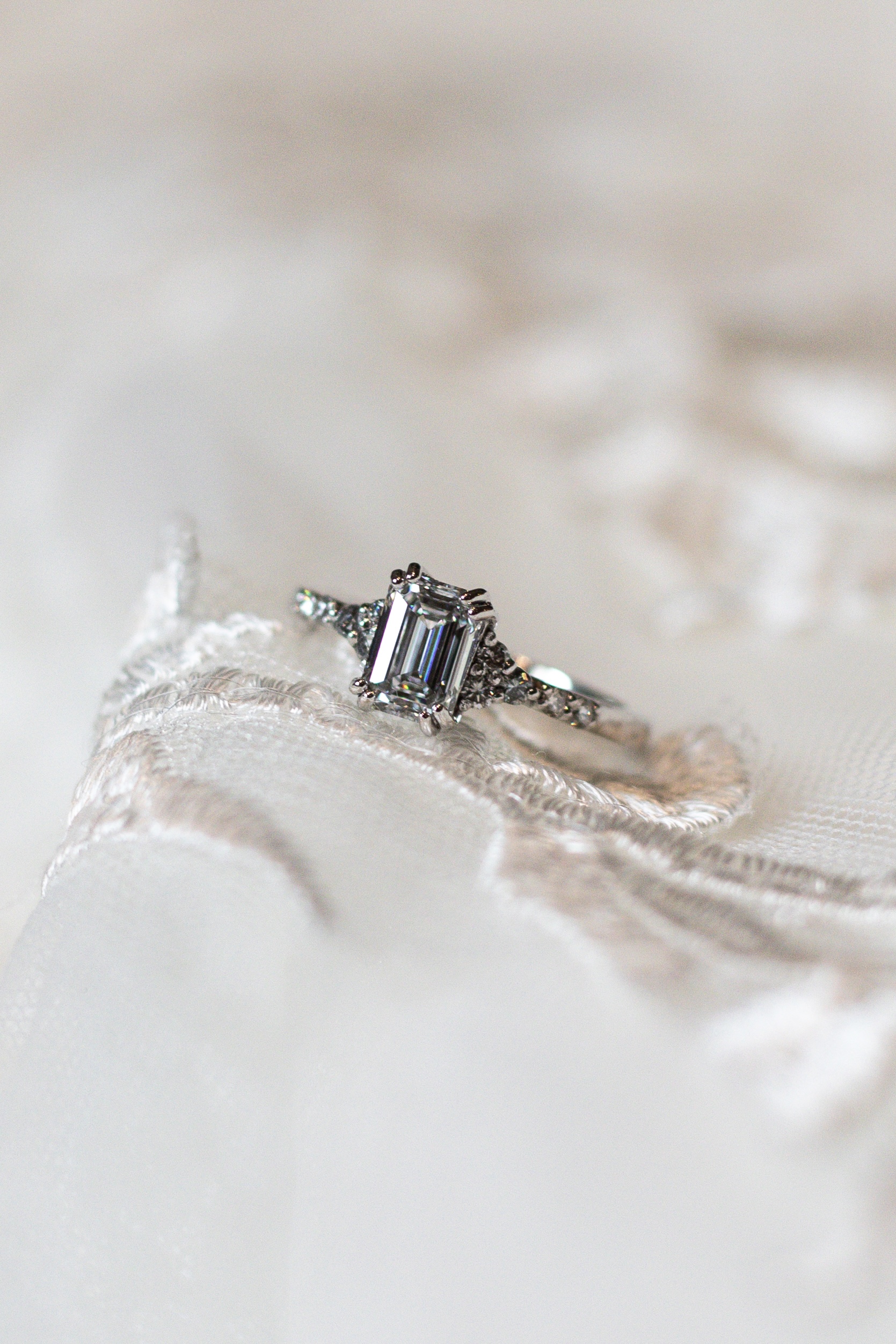 Anillo Icona
