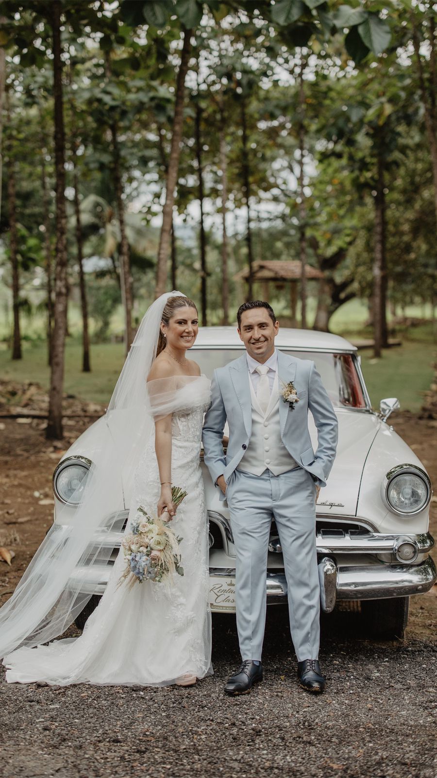Novios Icona