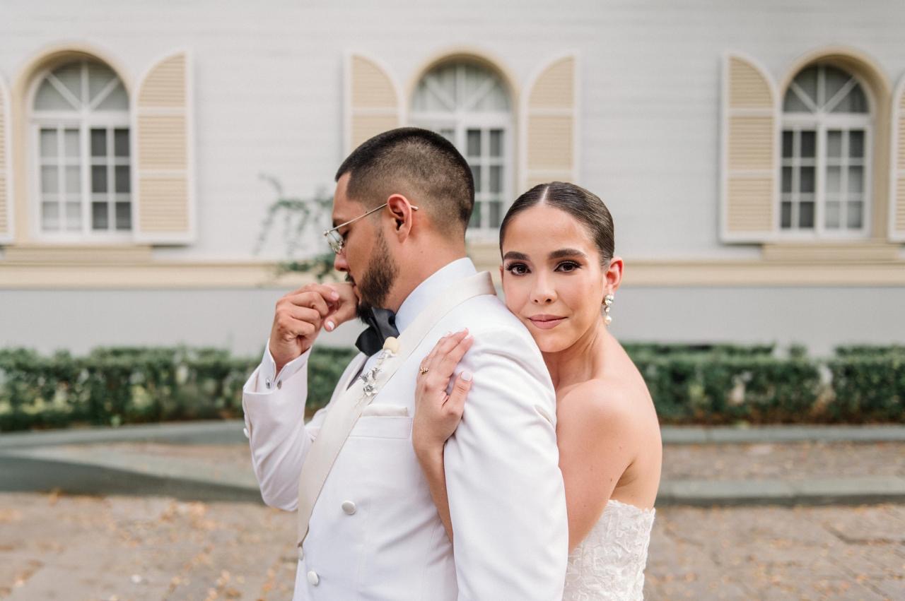 Novios Icona