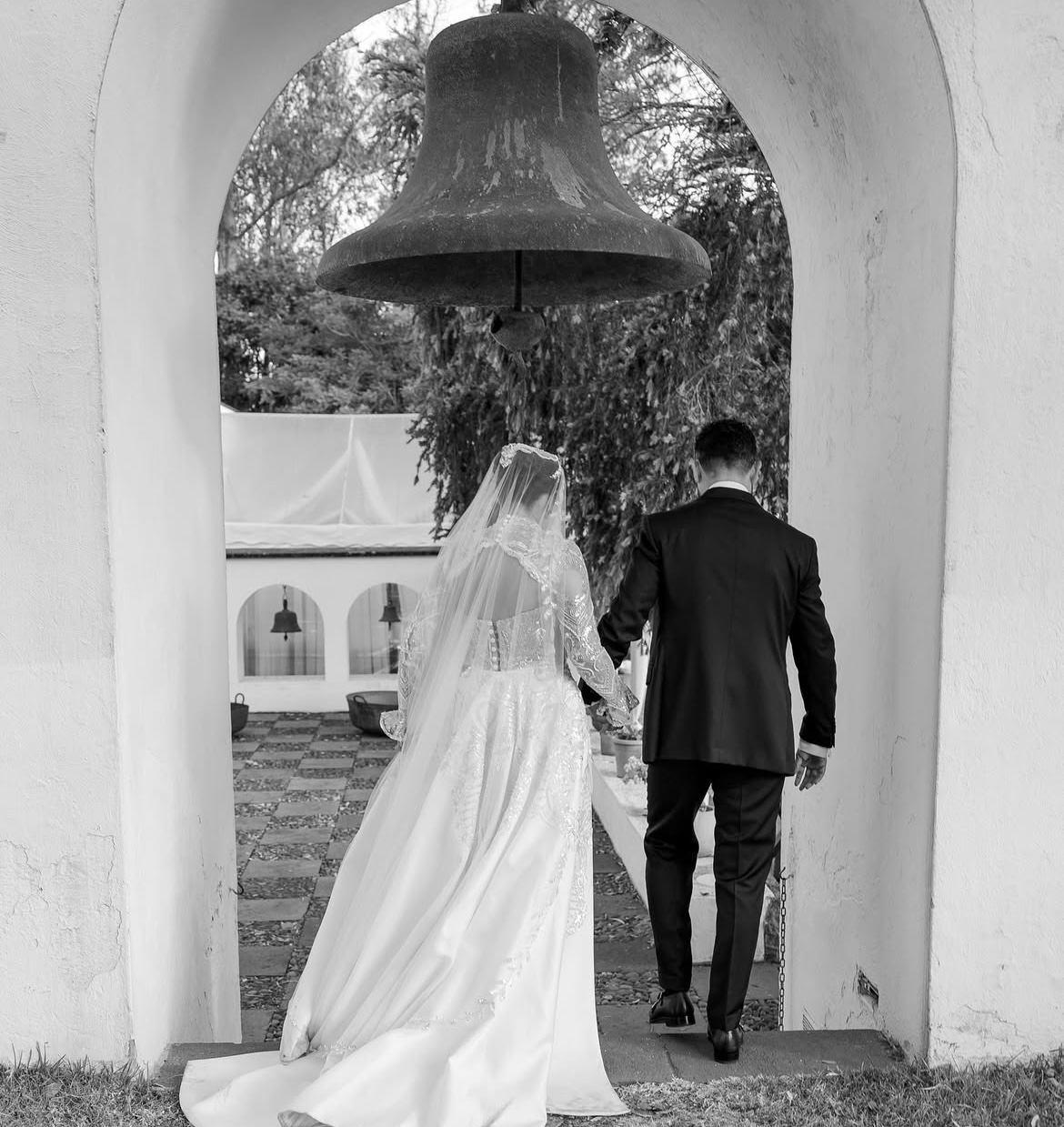 Novios Icona