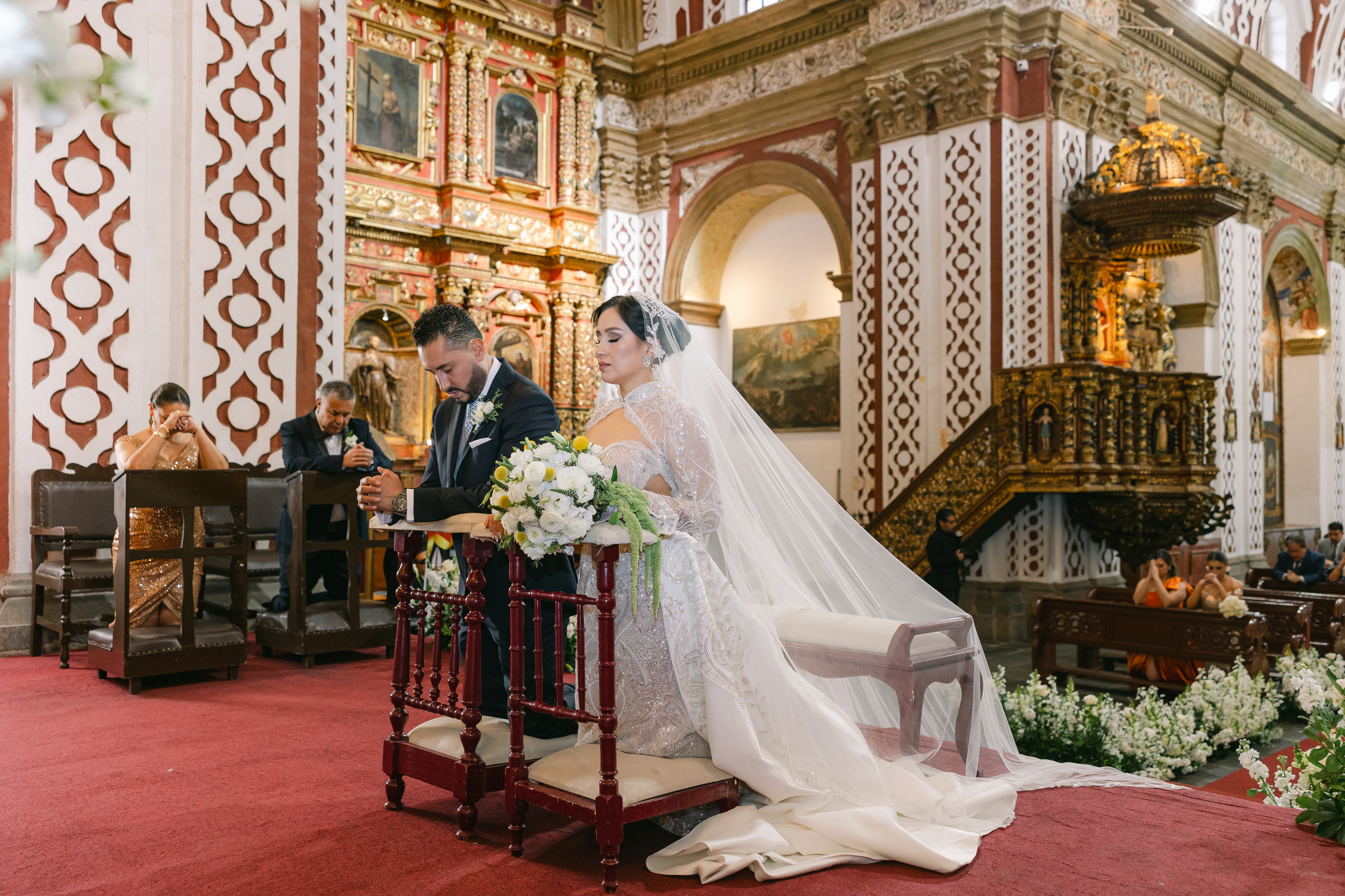 Novios Icona